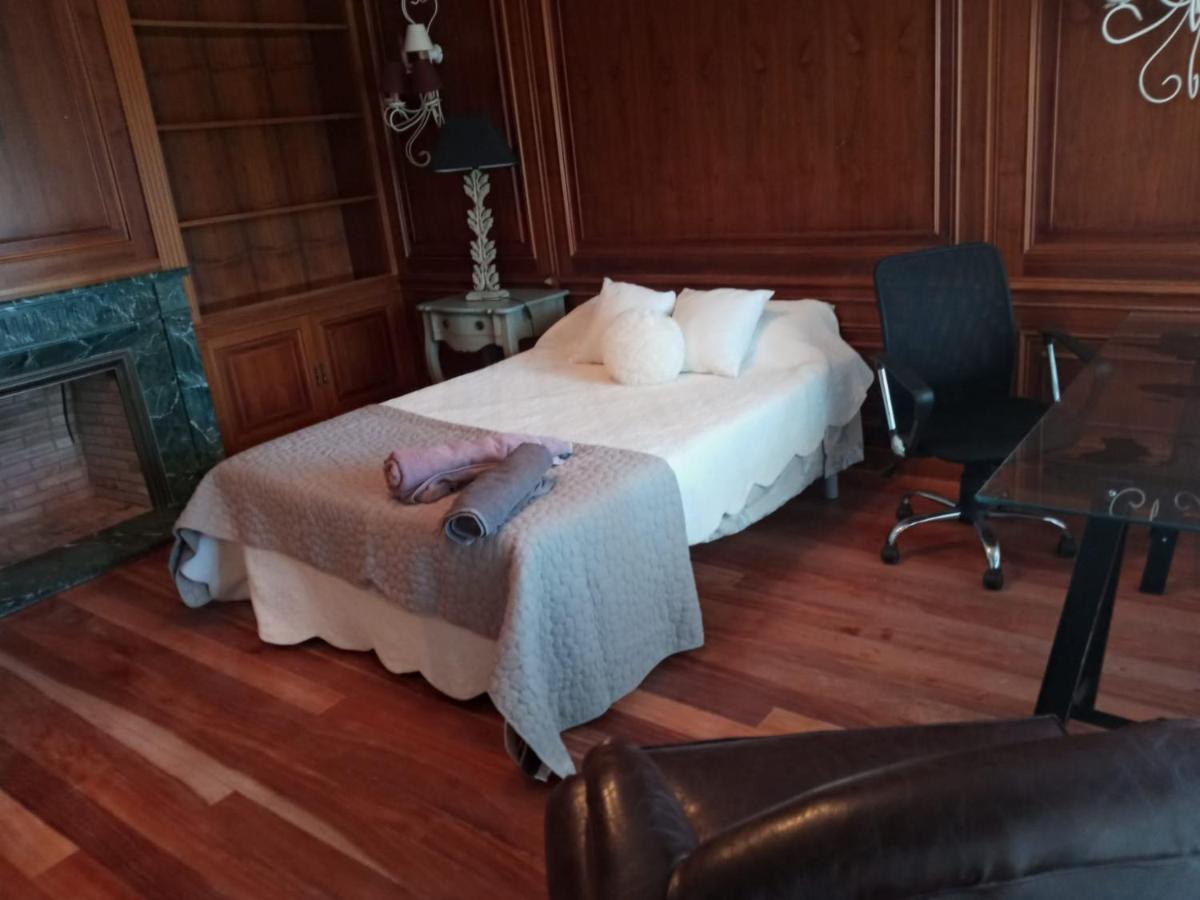 Hotel Patricia Villaviciosa de Odón Zewnętrze zdjęcie